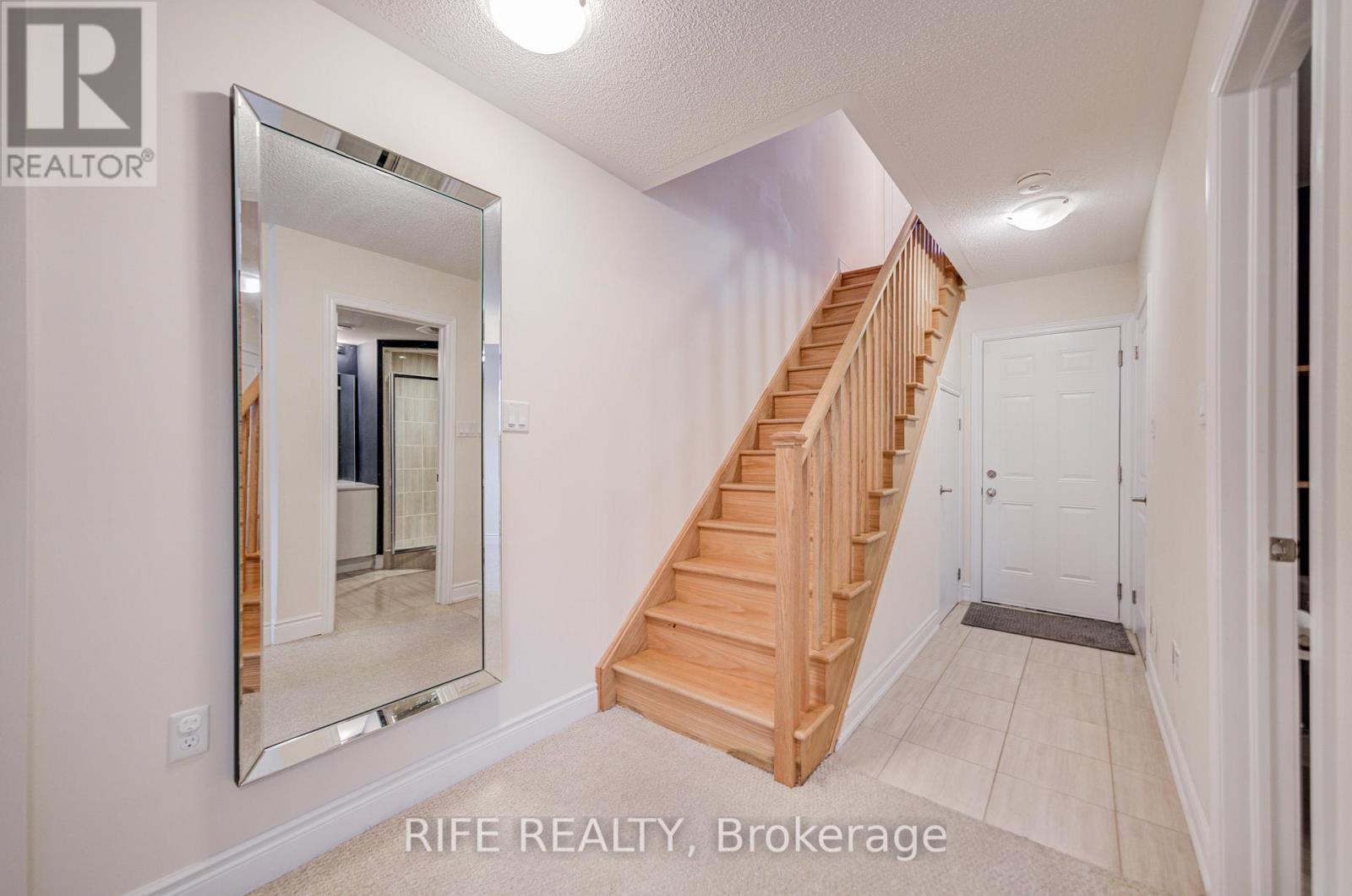 21 Edward Horton Crescent, Toronto, Ontario  M8Z 6A4 - Photo 39 - W12684430