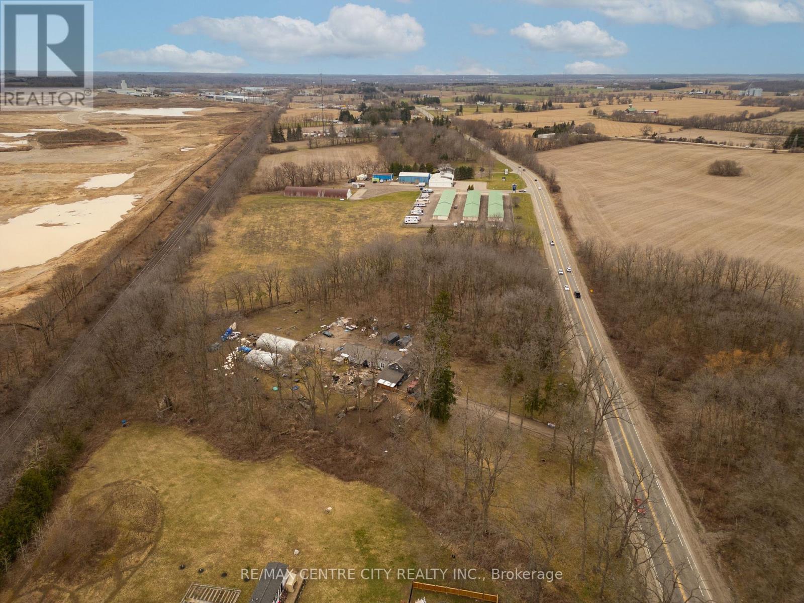 369 Paris Road, Brant, Ontario  N3T 5L8 - Photo 3 - X12684440