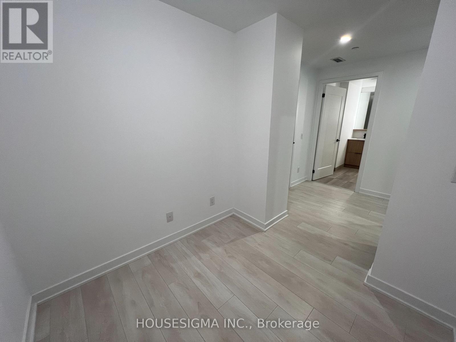 208 - 5 Defries Street N, Toronto, Ontario  M5A 0W7 - Photo 7 - C12684434