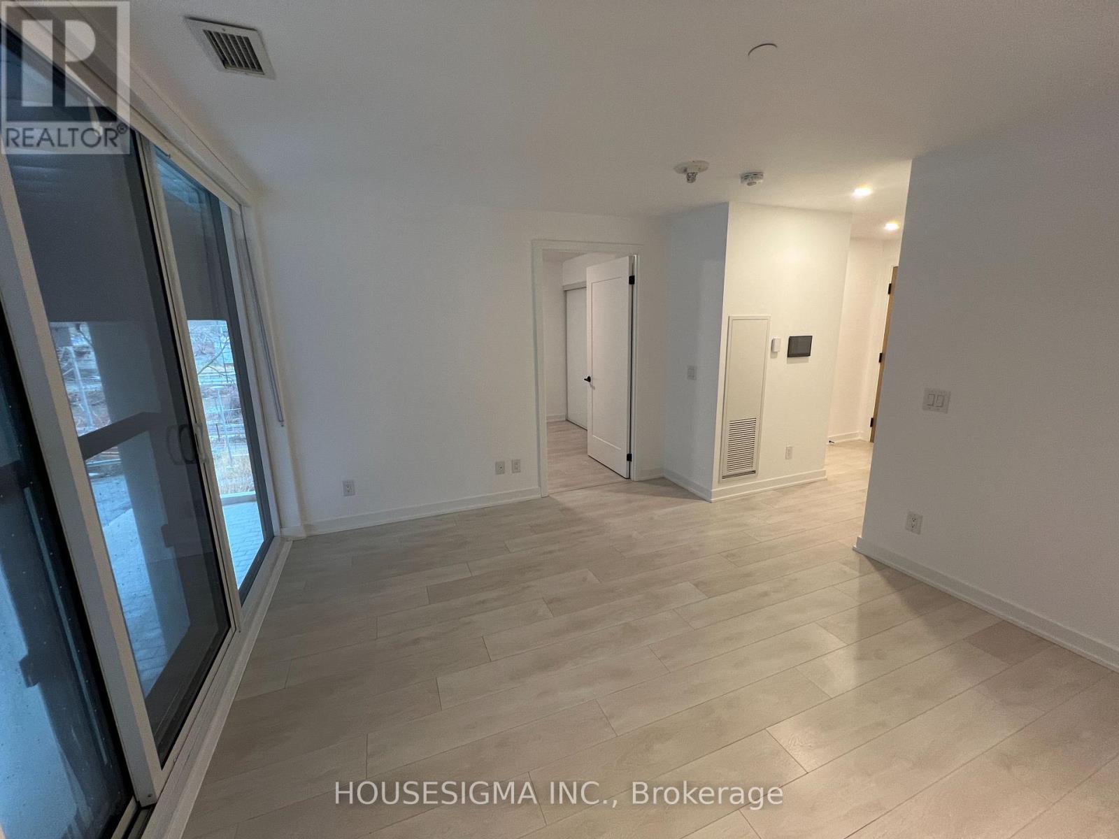 208 - 5 Defries Street N, Toronto, Ontario  M5A 0W7 - Photo 8 - C12684434