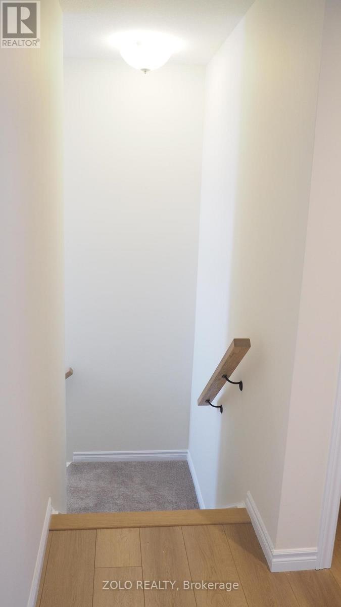 8 Riddell Drive, Stratford, Ontario  N5A 6S6 - Photo 21 - X12684442