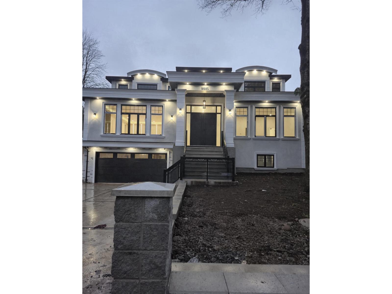 10885 143 STREET, Surrey, British Columbia