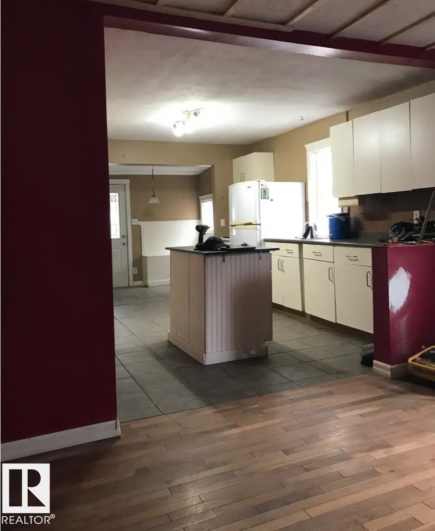 5231 46 St, Camrose, Alberta  T4V 1H4 - Photo 6 - E4468715