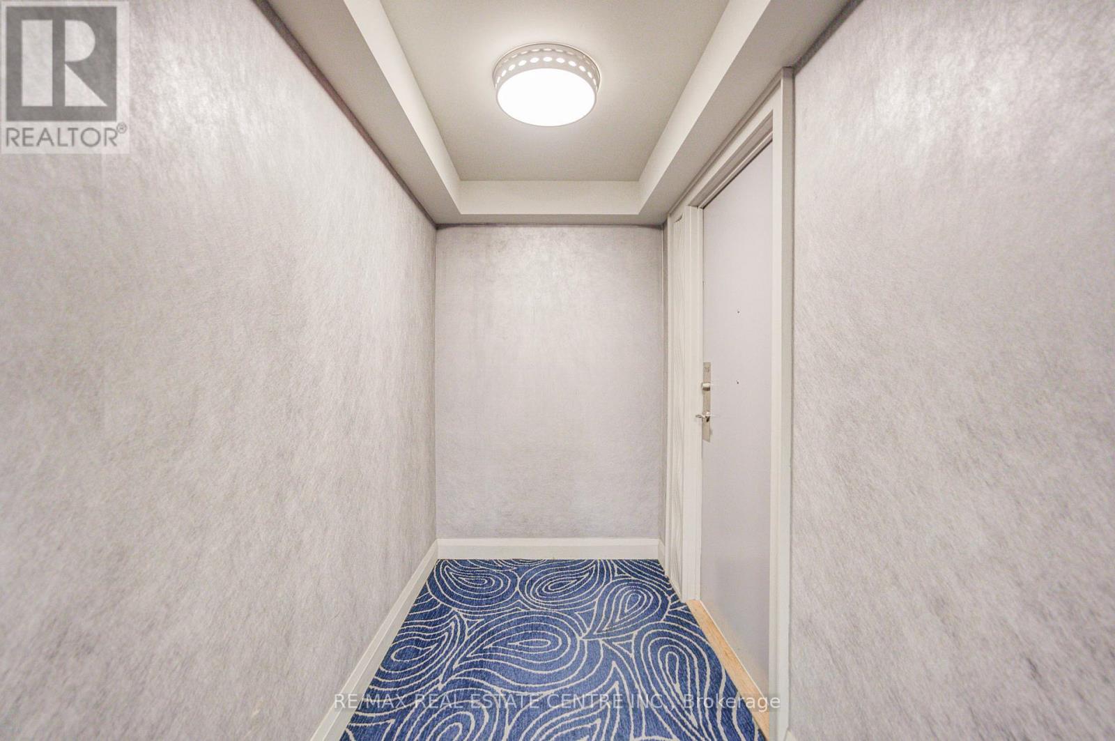 719 - 80 Esther Lorrie Drive, Toronto, Ontario  M9W 0C6 - Photo 10 - W12684456