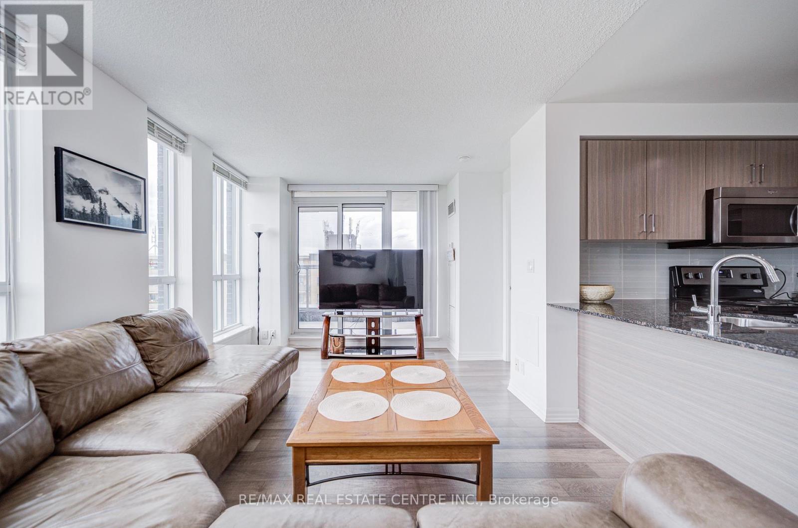 719 - 80 Esther Lorrie Drive, Toronto, Ontario  M9W 0C6 - Photo 24 - W12684456