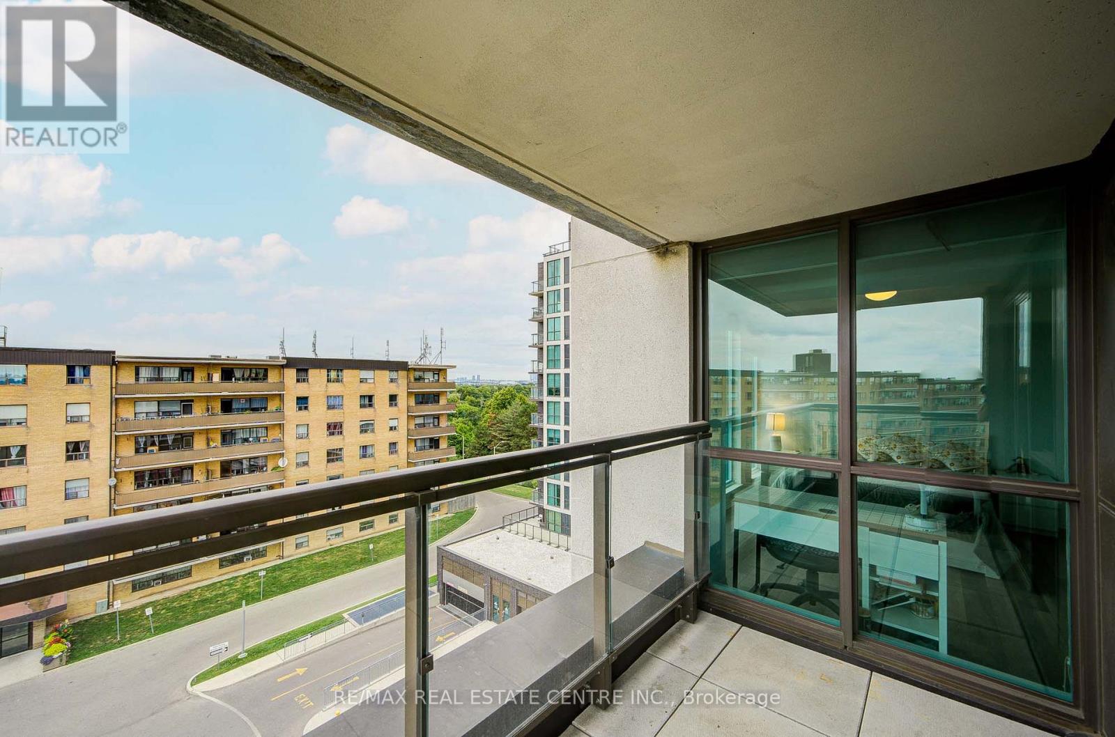 719 - 80 Esther Lorrie Drive, Toronto, Ontario  M9W 0C6 - Photo 39 - W12684456