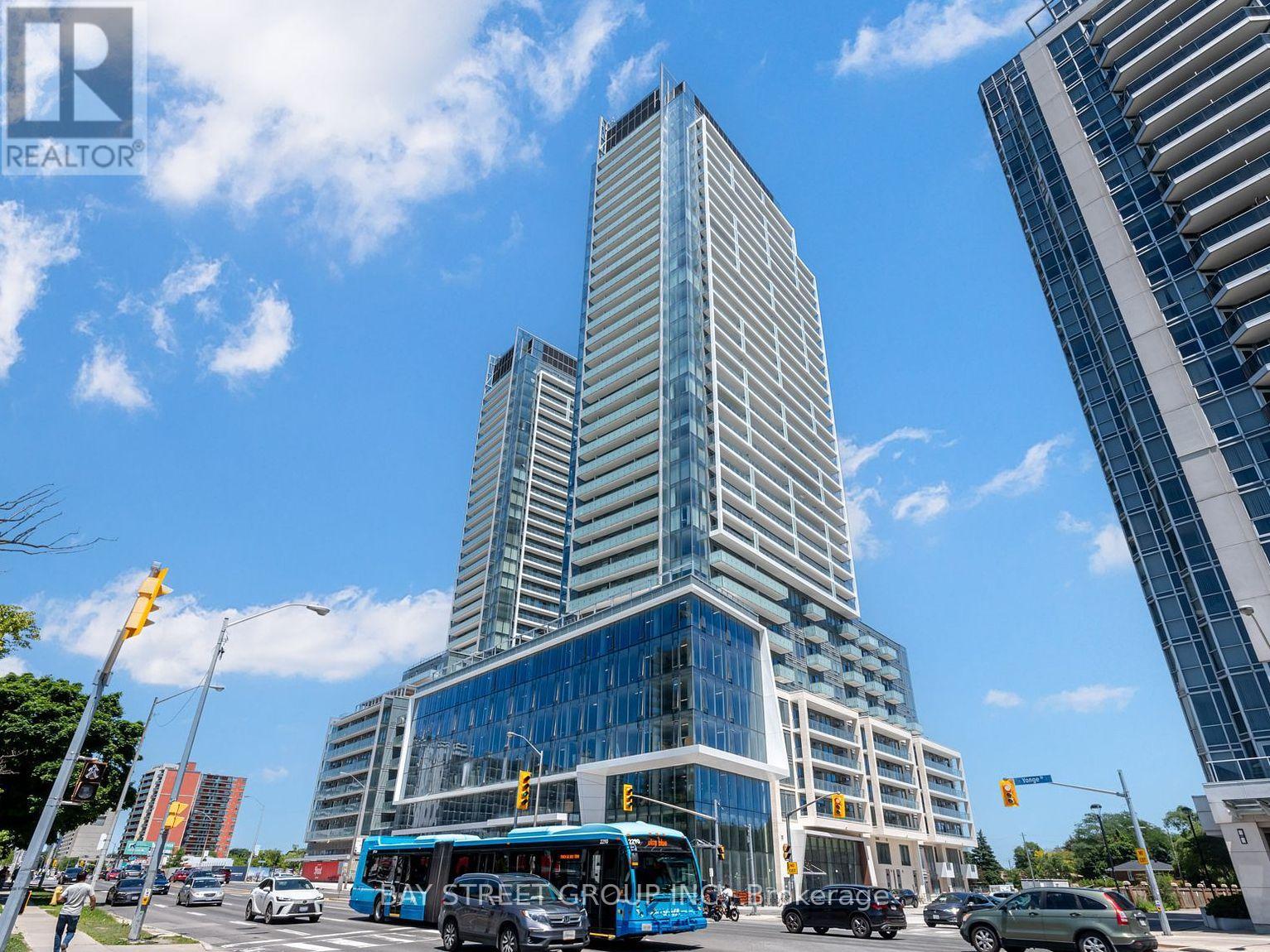 406 - 8 OLYMPIC GARDEN DRIVE, Toronto, Ontario