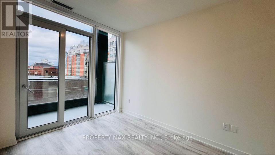 403 - 70 Princess Street, Toronto, Ontario  M5A 0X6 - Photo 8 - C12684486