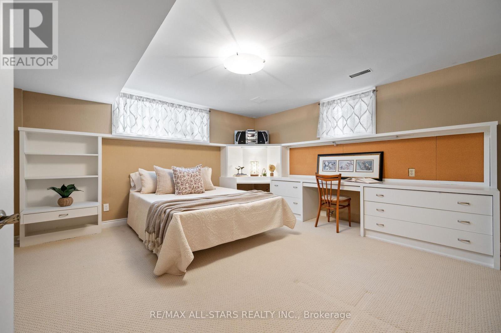 6 Boyd Court, Markham, Ontario  L6C 1A6 - Photo 46 - N12684466