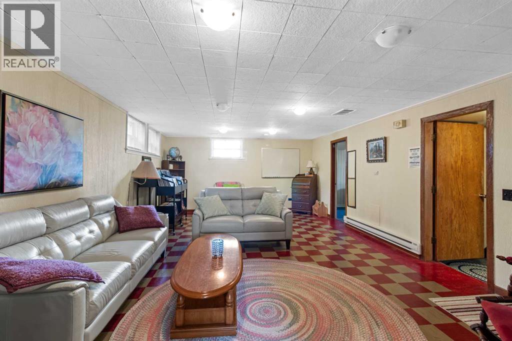 5825 45 Avenue, Red Deer, Alberta  T4N 3M1 - Photo 19 - A2255288