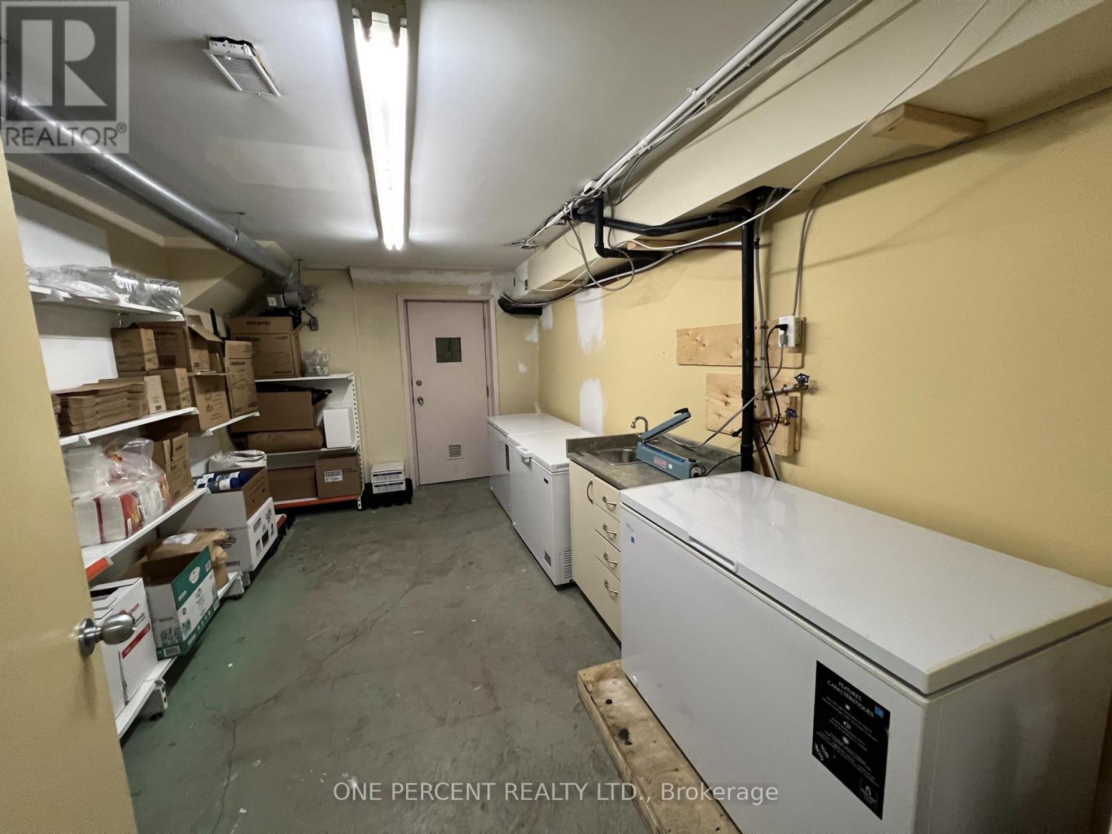 54 King Street E, Hamilton, Ontario  L8G 1K2 - Photo 4 - X12684464