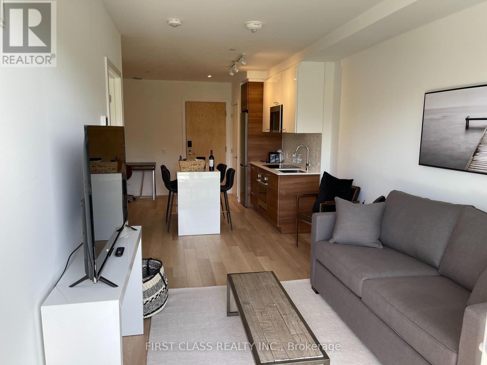 306 - 120 Carrick Trail, Gravenhurst, Ontario  P1P 0A1 - Photo 11 - X12684482