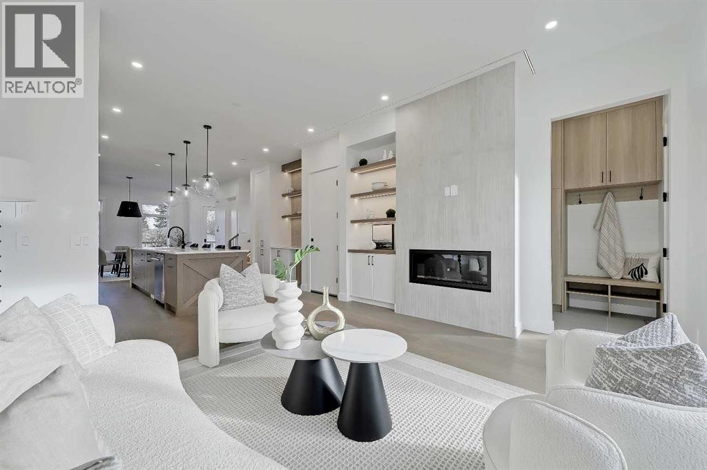 2713 Cochrane Road Nw, Calgary, Alberta  T2M 4J1 - Photo 13 - A2254408