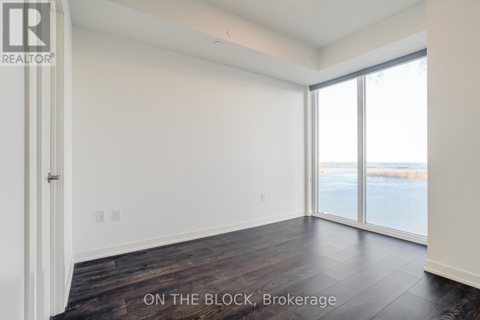 3204 - 20 Richardson Street, Toronto, Ontario  M5A 0S6 - Photo 15 - C12684496