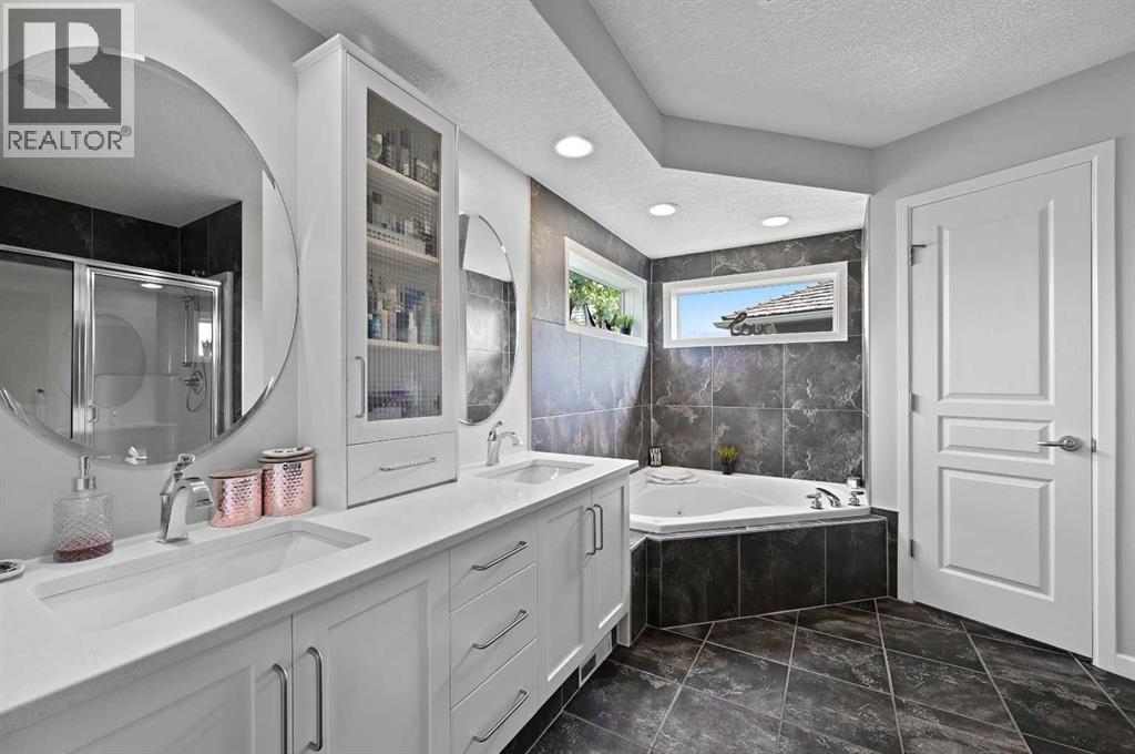 95 Panorama Hills View Nw, Calgary, Alberta  T3K 5B8 - Photo 25 - A2273909