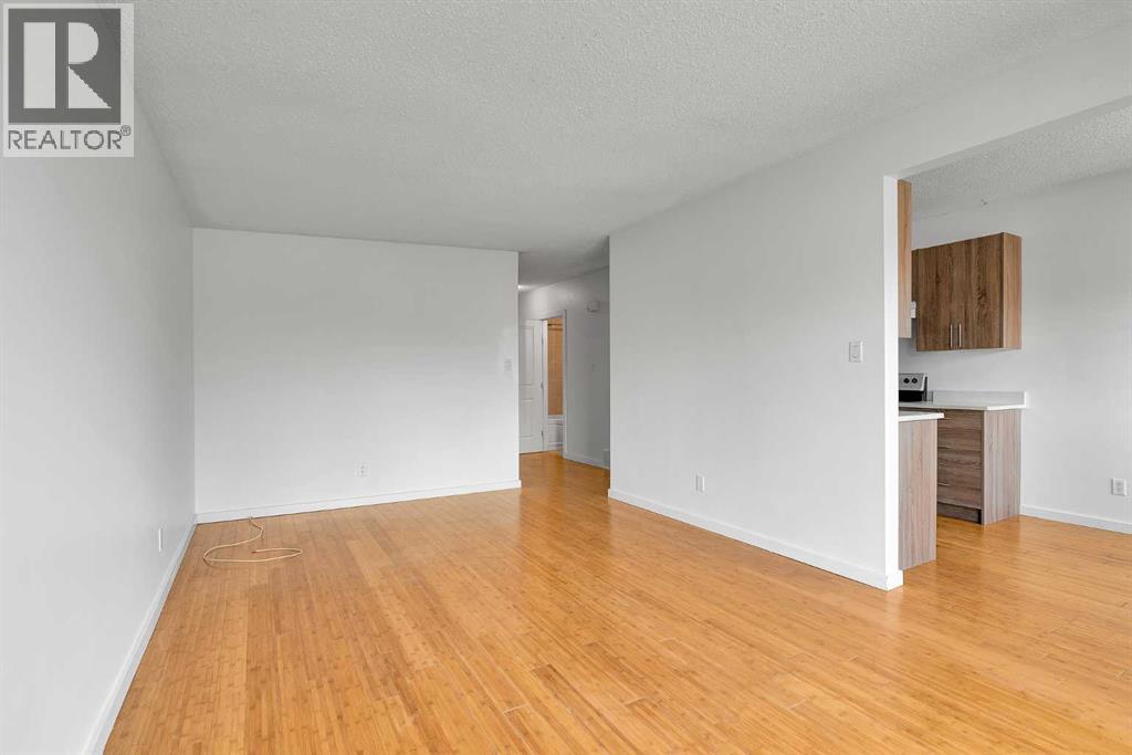 10831 5 Street Sw, Calgary, Alberta  T2W 1W5 - Photo 8 - A2267053