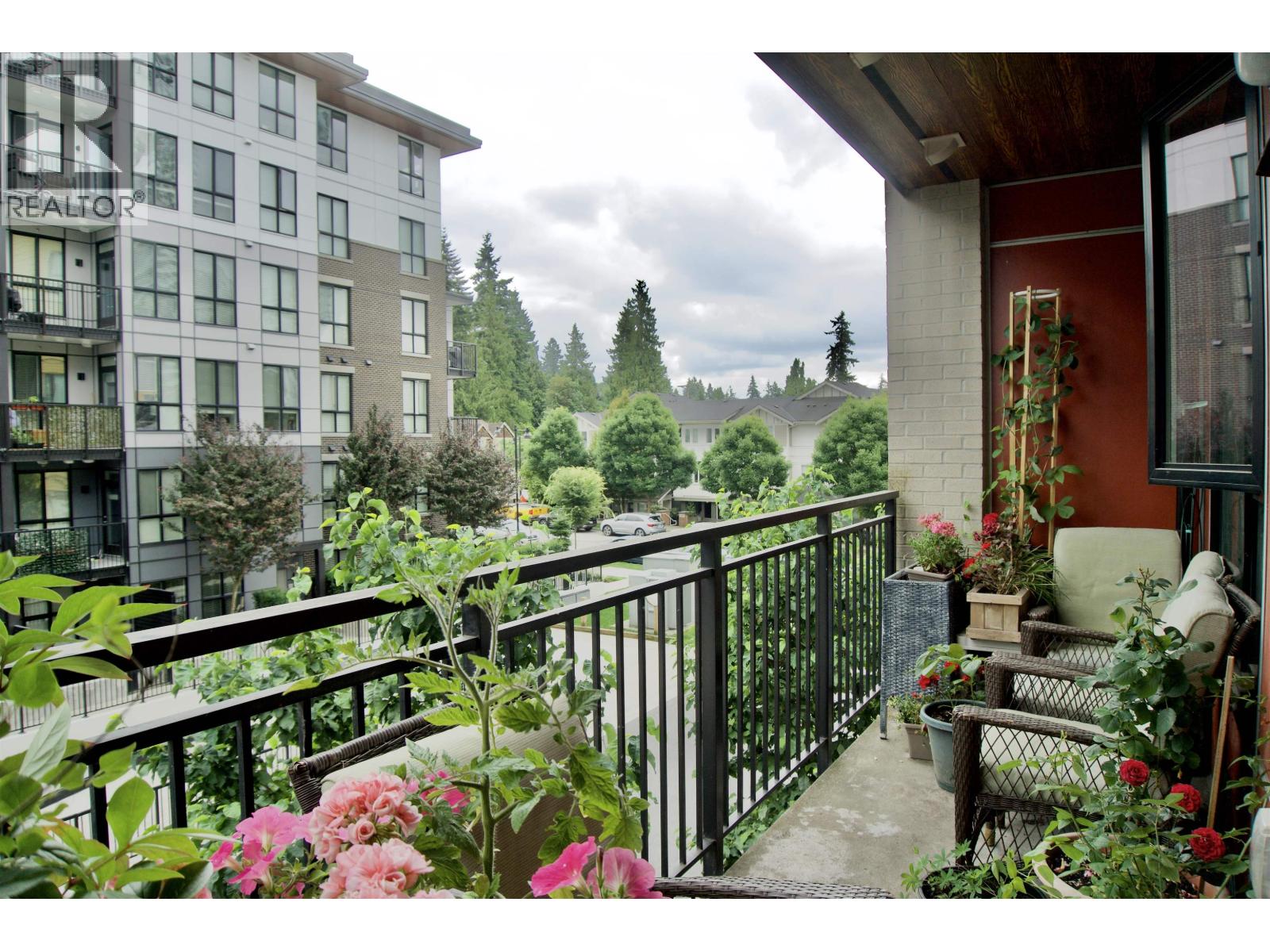 306 621 REGAN AVENUE, Coquitlam, British Columbia