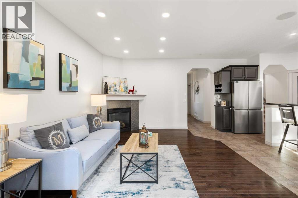 21 Panamount Row Nw, Calgary, Alberta  T3K 0C6 - Photo 6 - A2275676