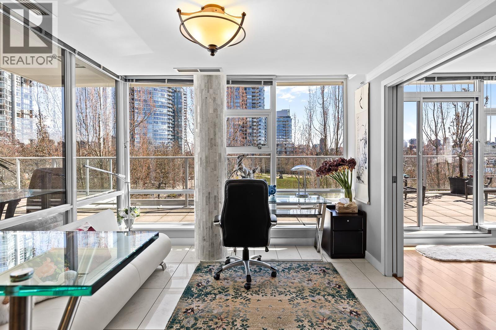 301 638 Beach Crescent, Vancouver, British Columbia  V6Z 3H4 - Photo 19 - R3077658