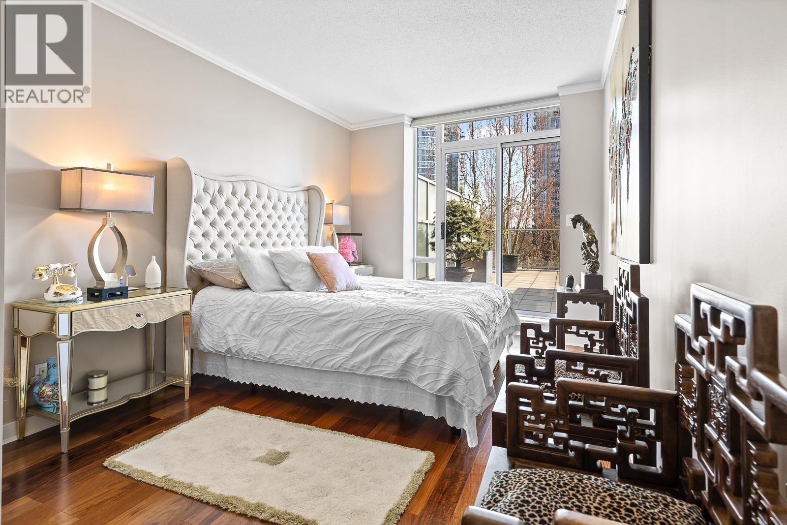 301 638 Beach Crescent, Vancouver, British Columbia  V6Z 3H4 - Photo 24 - R3077658