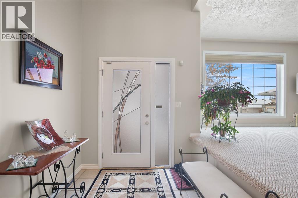 5 Atlee Close, Red Deer, Alberta  T4R 2L9 - Photo 2 - A2273898