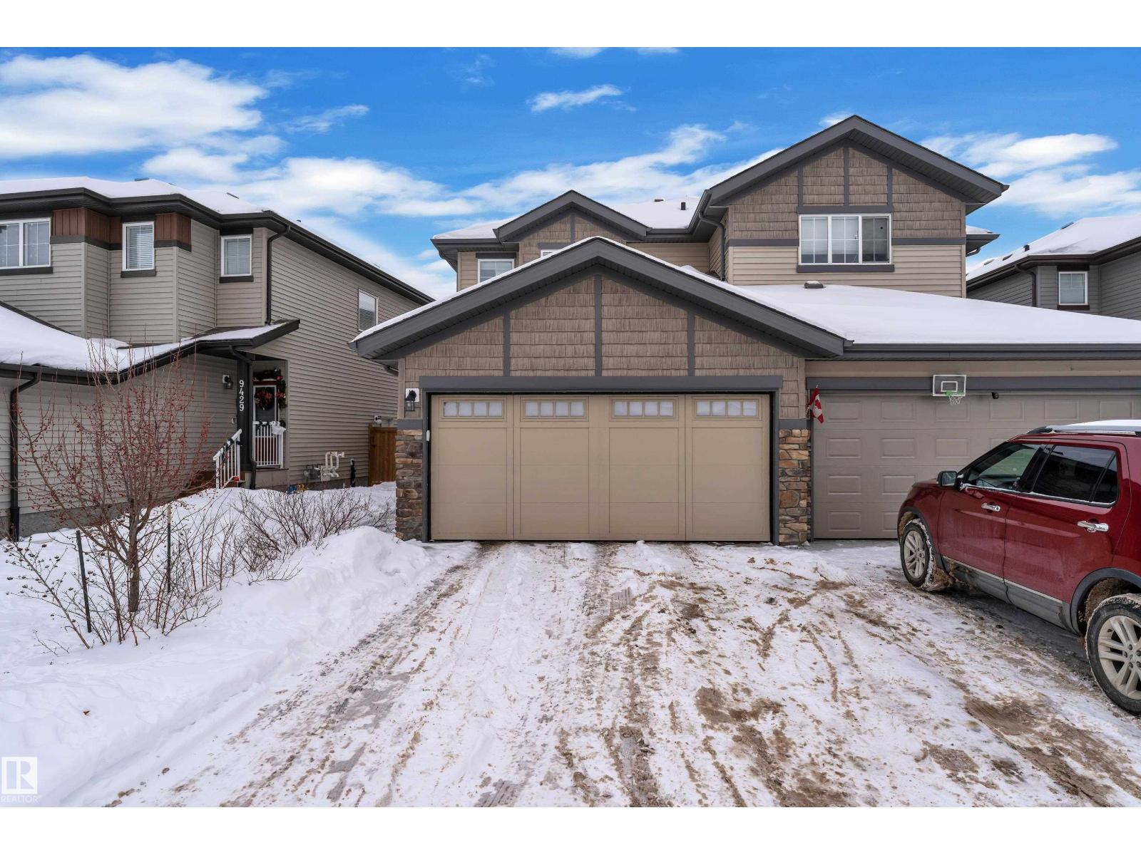9425 206A ST NW, Edmonton, Alberta