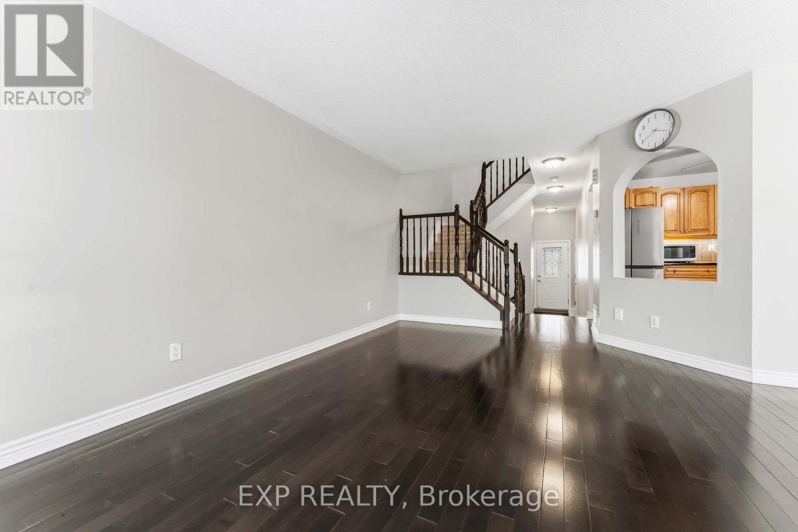 214 Montmorency Way, Ottawa, Ontario  K4A 0J9 - Photo 12 - X12684514