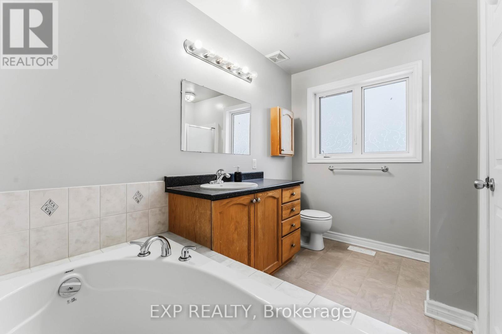 214 Montmorency Way, Ottawa, Ontario  K4A 0J9 - Photo 29 - X12684514