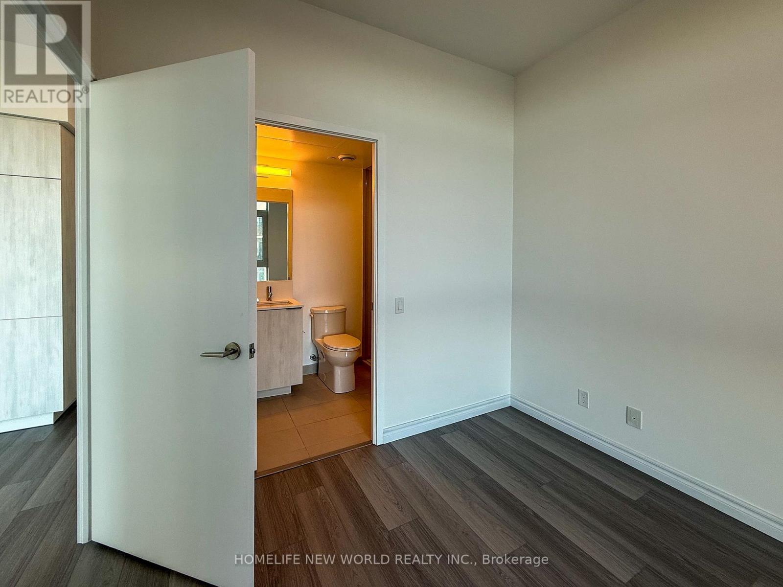 309 - 7890 Jane Street, Vaughan, Ontario  L4K 0K9 - Photo 8 - N12684516