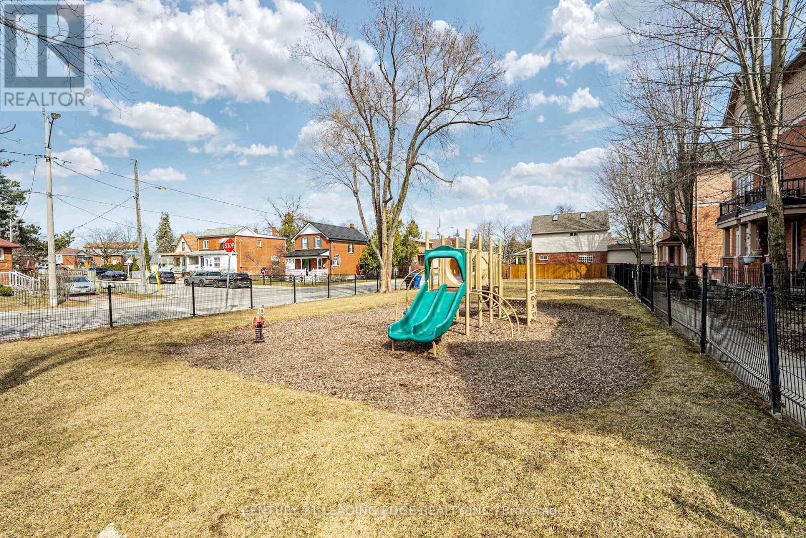 75 Elphick Lane, Toronto, Ontario  M9N 4A2 - Photo 23 - W12684518