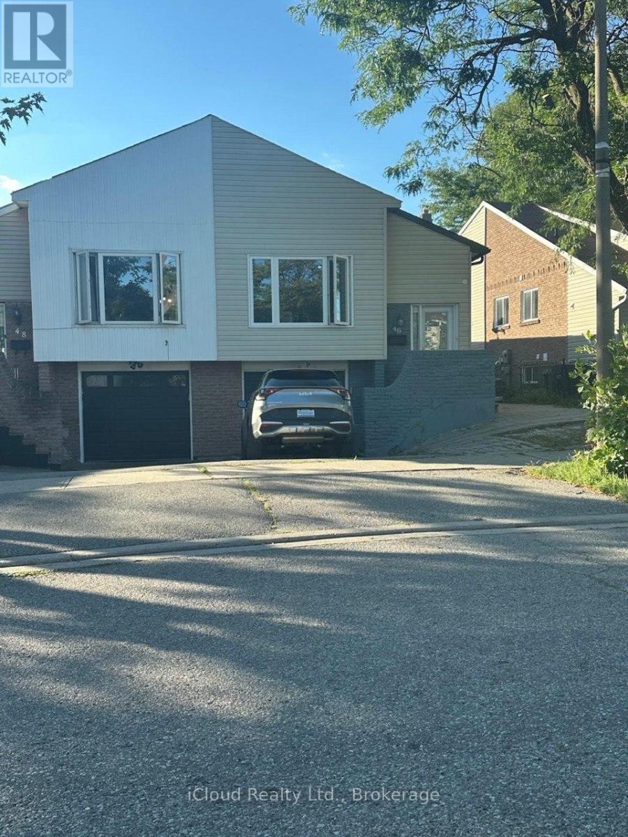 UPPER - 46 SALISBURY CIRCLE, Brampton, Ontario