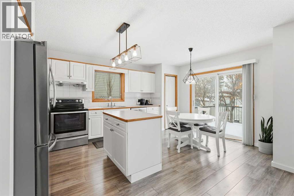 12 Citadel Close Nw, Calgary, Alberta  T3G 4A4 - Photo 11 - A2276852