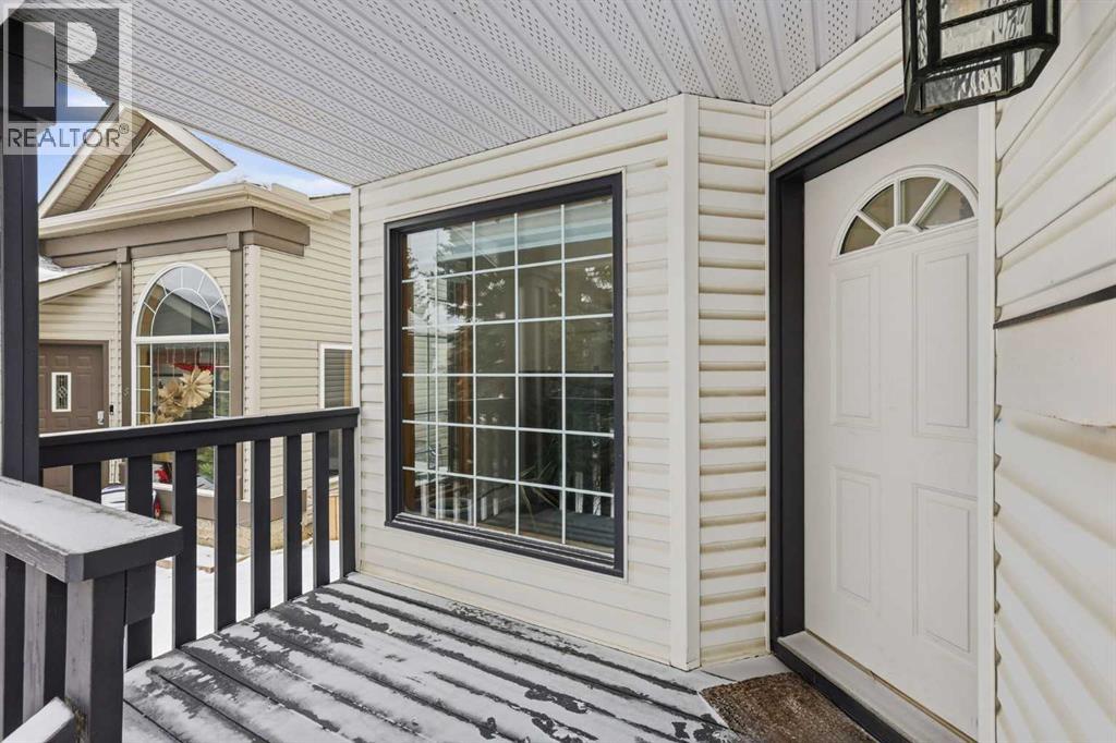 12 Citadel Close Nw, Calgary, Alberta  T3G 4A4 - Photo 3 - A2276852