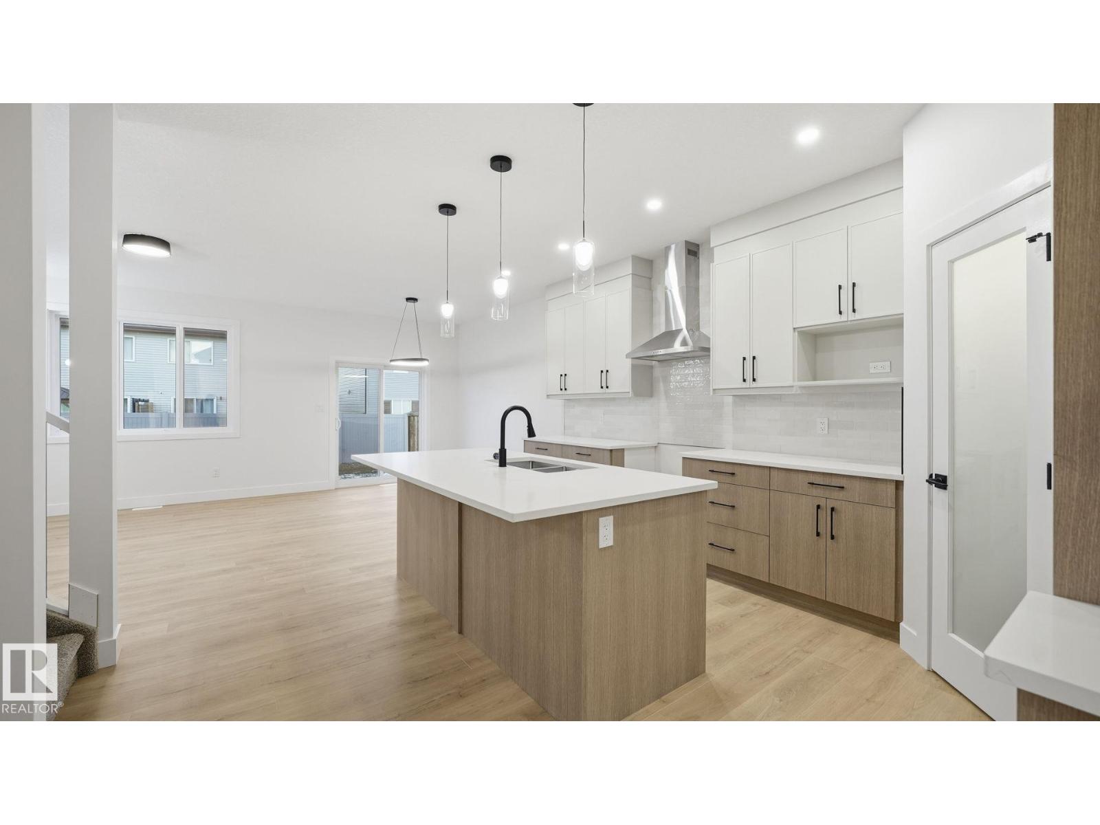 110 Spring Li, Spruce Grove, Alberta  T7X 2X7 - Photo 4 - E4466585