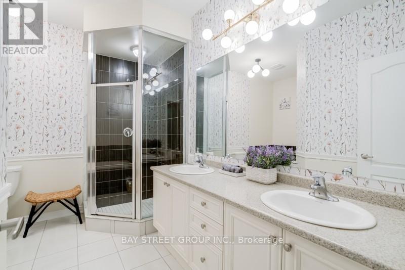 121 Luzon Avenue, Markham, Ontario  L6B 1N8 - Photo 22 - N12684546