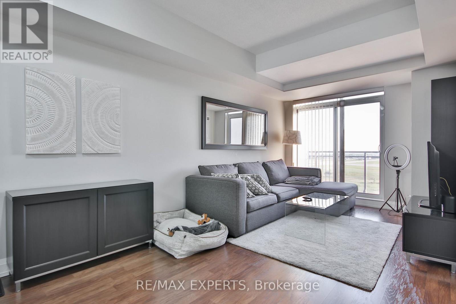 1508 - 1070 Sheppard Avenue W, Toronto, Ontario  M3J 0G8 - Photo 12 - W12684556