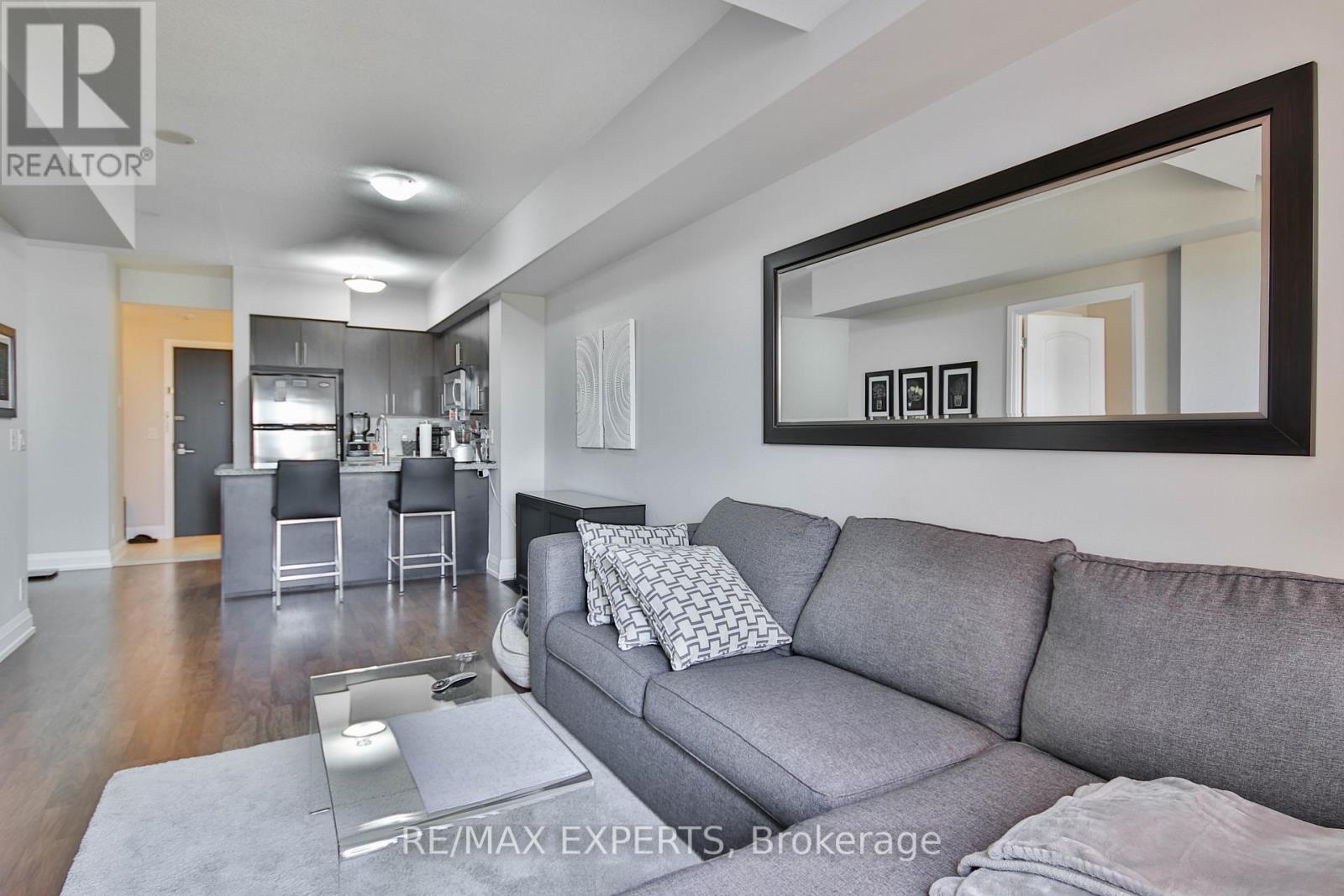 1508 - 1070 Sheppard Avenue W, Toronto, Ontario  M3J 0G8 - Photo 15 - W12684556