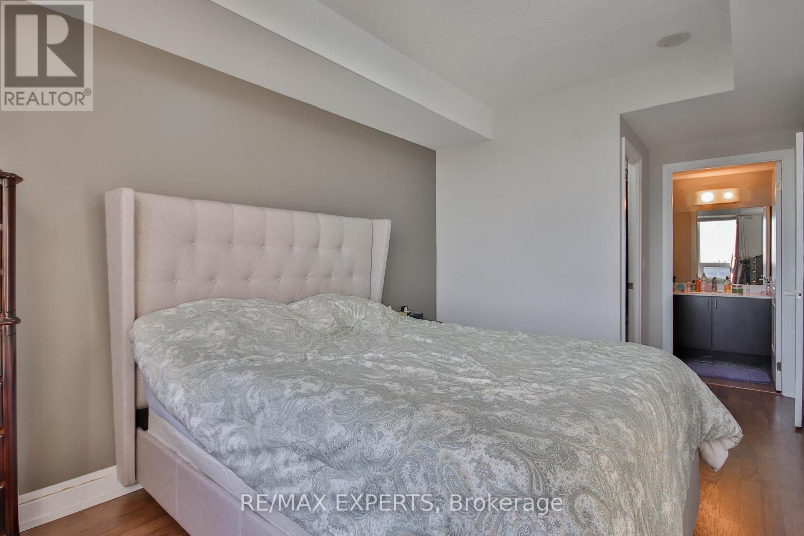 1508 - 1070 Sheppard Avenue W, Toronto, Ontario  M3J 0G8 - Photo 19 - W12684556