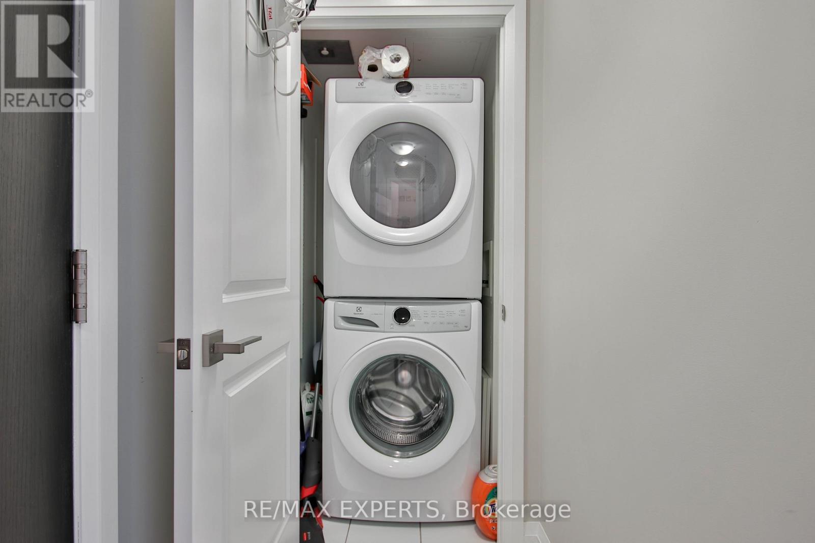 1508 - 1070 Sheppard Avenue W, Toronto, Ontario  M3J 0G8 - Photo 22 - W12684556