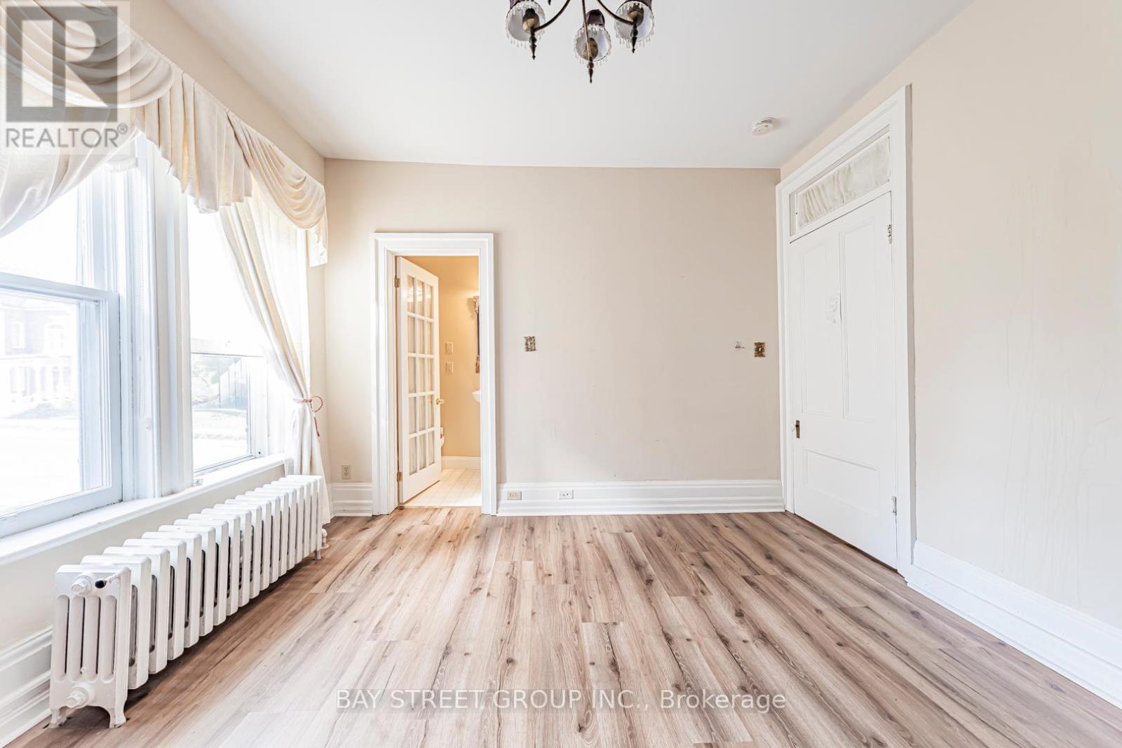 127 Walton Street, Port Hope, Ontario  L1A 1N4 - Photo 19 - X12684560