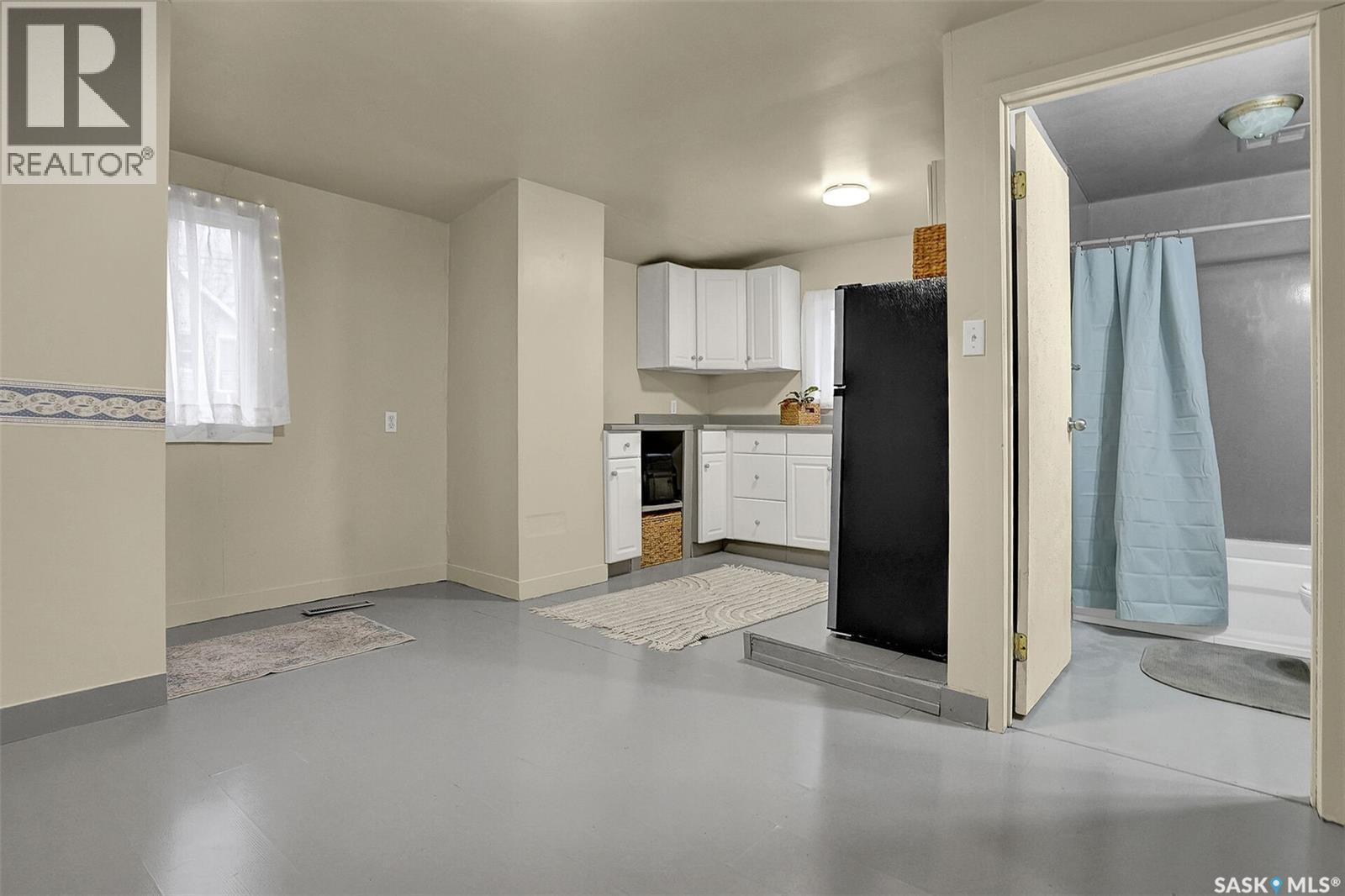 2234 Winnipeg Street, Regina, Saskatchewan  S4P 1H1 - Photo 2 - SK024961