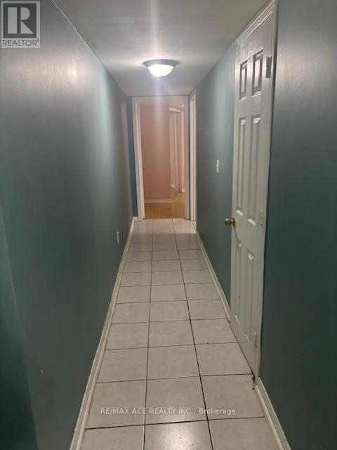 Bsmt - 55 Millcar Drive, Toronto, Ontario  M1B 6G4 - Photo 8 - E12674378