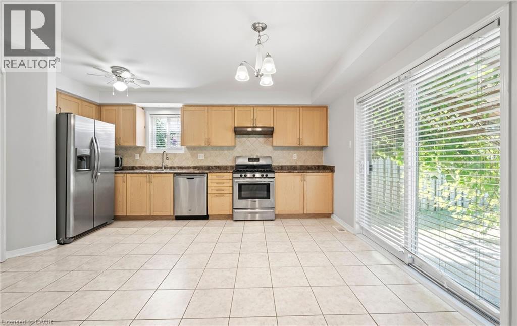 48 Powell Drive, Binbrook, Ontario  L0R 1C0 - Photo 12 - 40788212