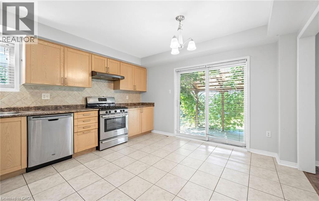 48 Powell Drive, Binbrook, Ontario  L0R 1C0 - Photo 16 - 40788212