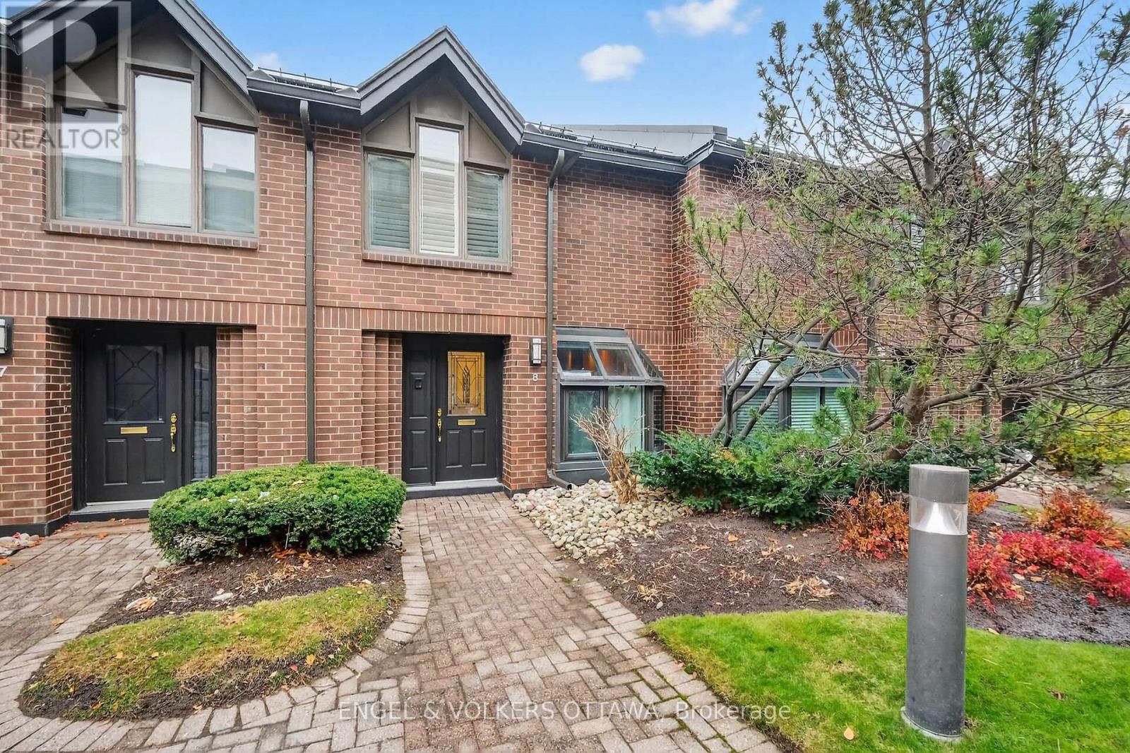 C8 - 111 Echo Drive W, Ottawa, Ontario  K1S 5K8 - Photo 3 - X12684586