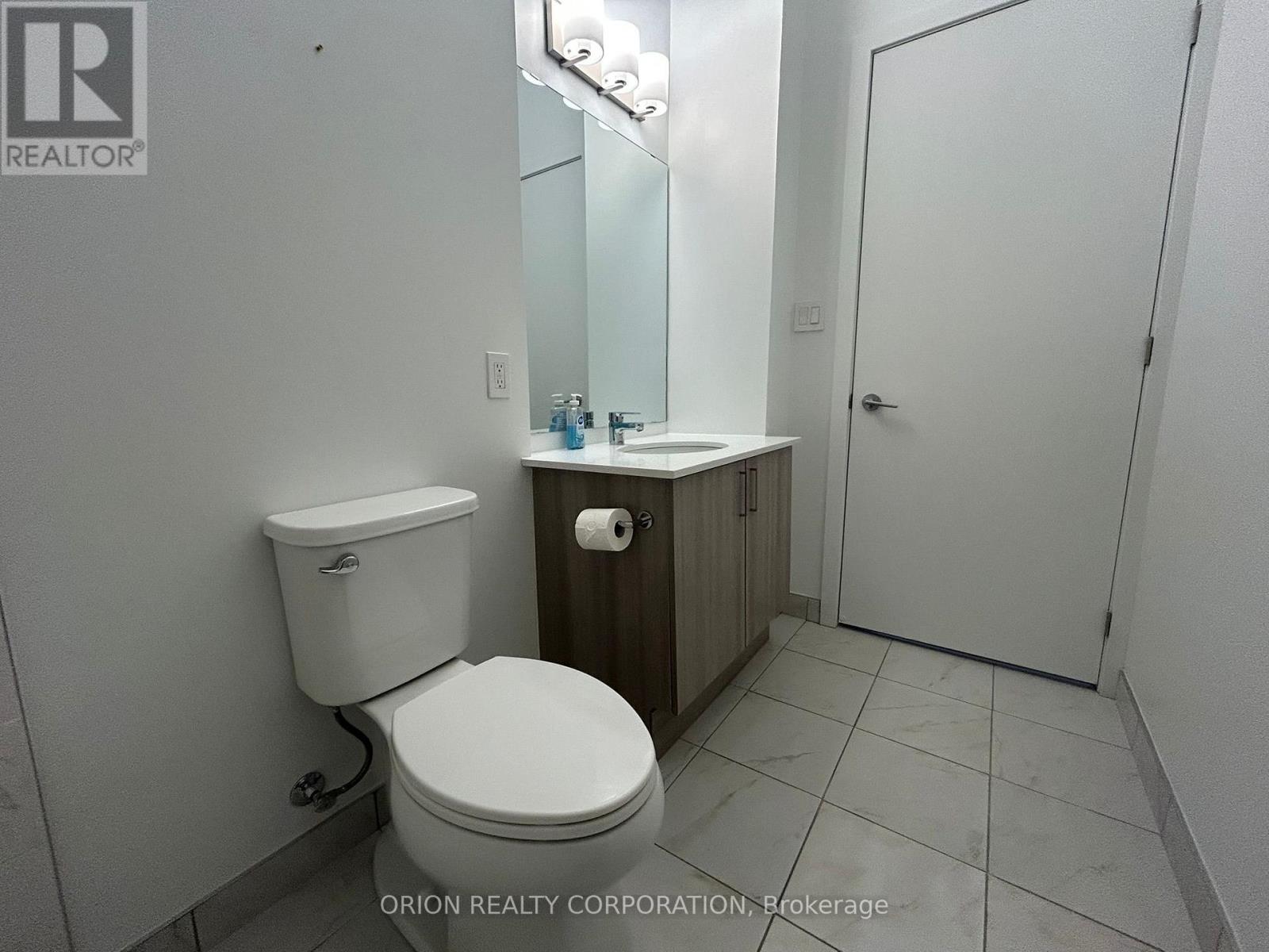 109 - 556 Marlee Avenue, Toronto, Ontario  M6B 0B1 - Photo 6 - W12684006