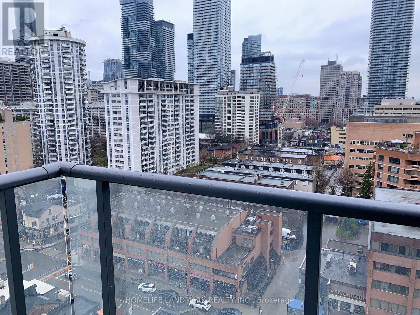 1304 - 81 Wellesley Street E, Toronto, Ontario  M4Y 0C5 - Photo 8 - C12684596