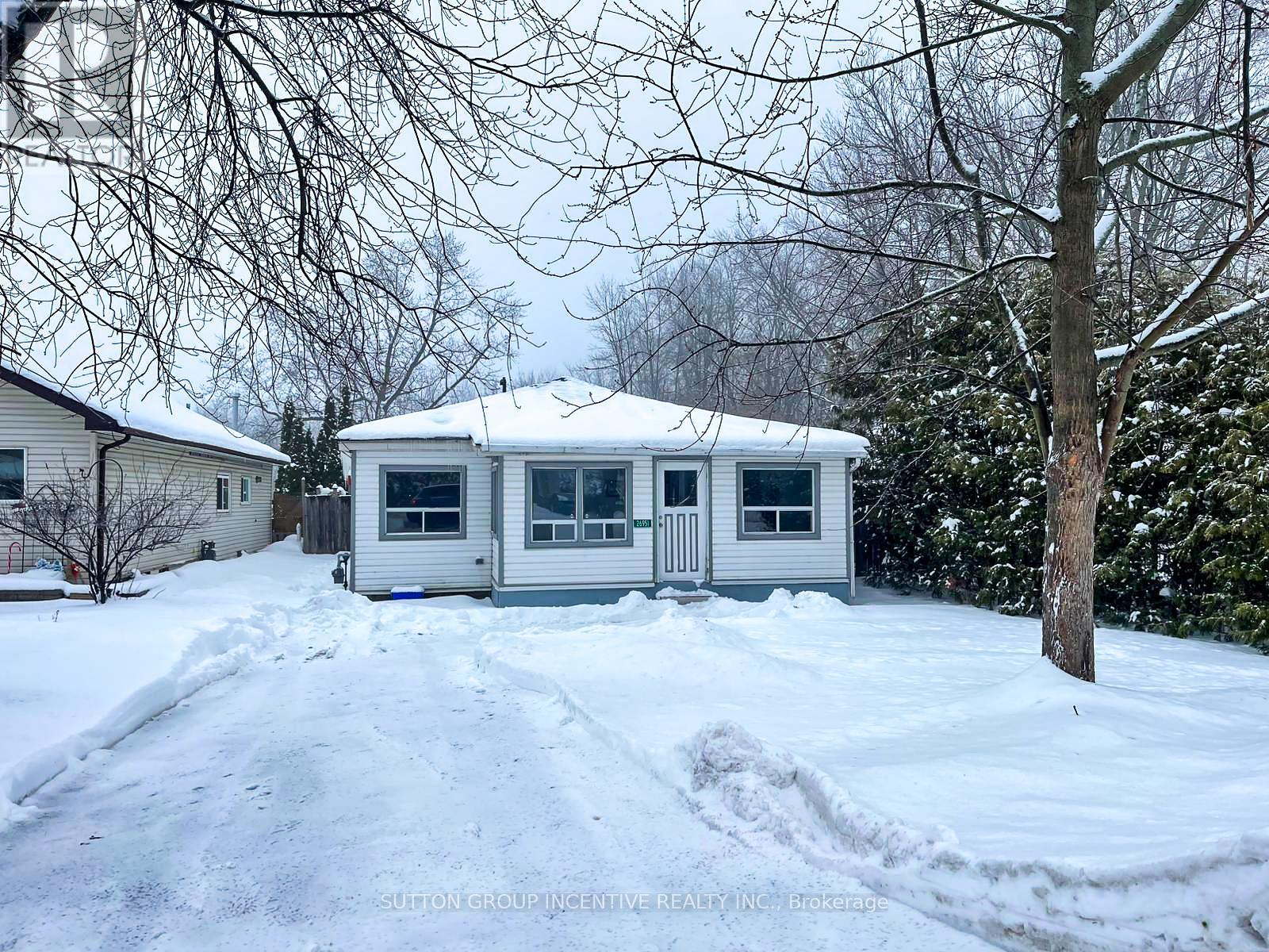 26951 Kennedy Road, Georgina, Ontario  L0E 1S0 - Photo 8 - N12684592