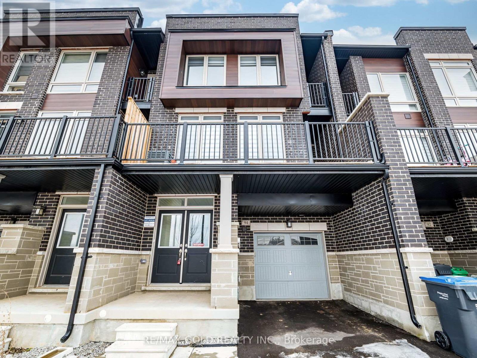 94 DONALD FICHT CRESCENT, Brampton, Ontario