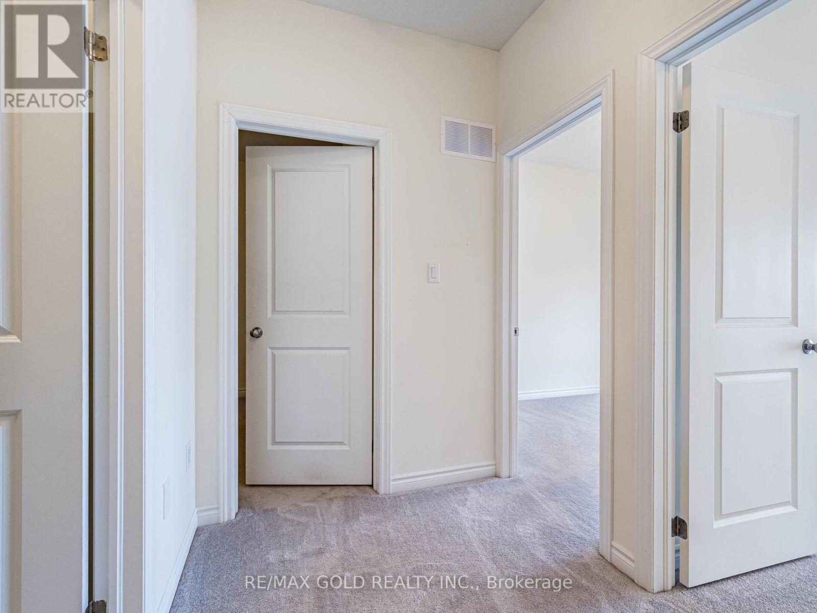 94 Donald Ficht Crescent, Brampton, Ontario  L7A 5H8 - Photo 22 - W12684582